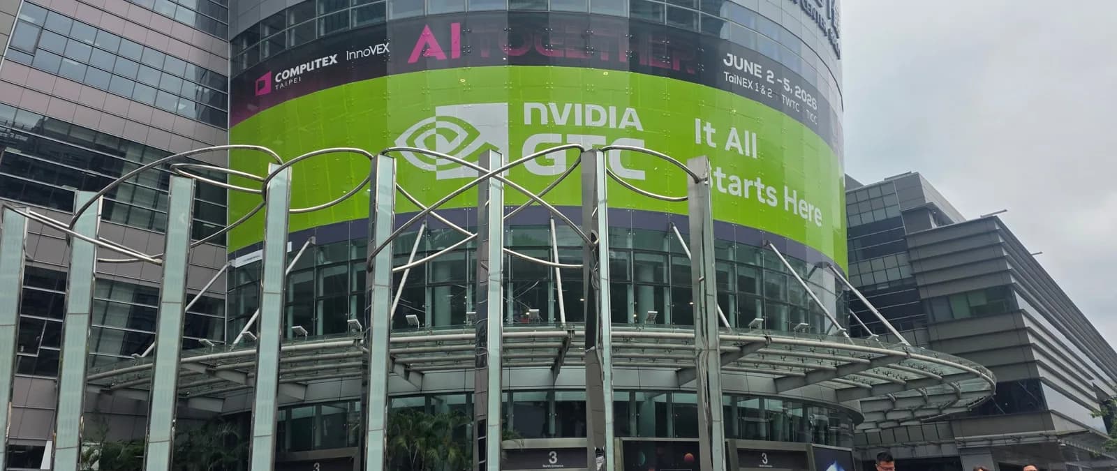 Tom's Hardware Unfiltered: Computex 2026, Tag 2 – Interviews, Podiumsdiskussionen und der erste Tag im Nanggang-Ausstellungszentrum