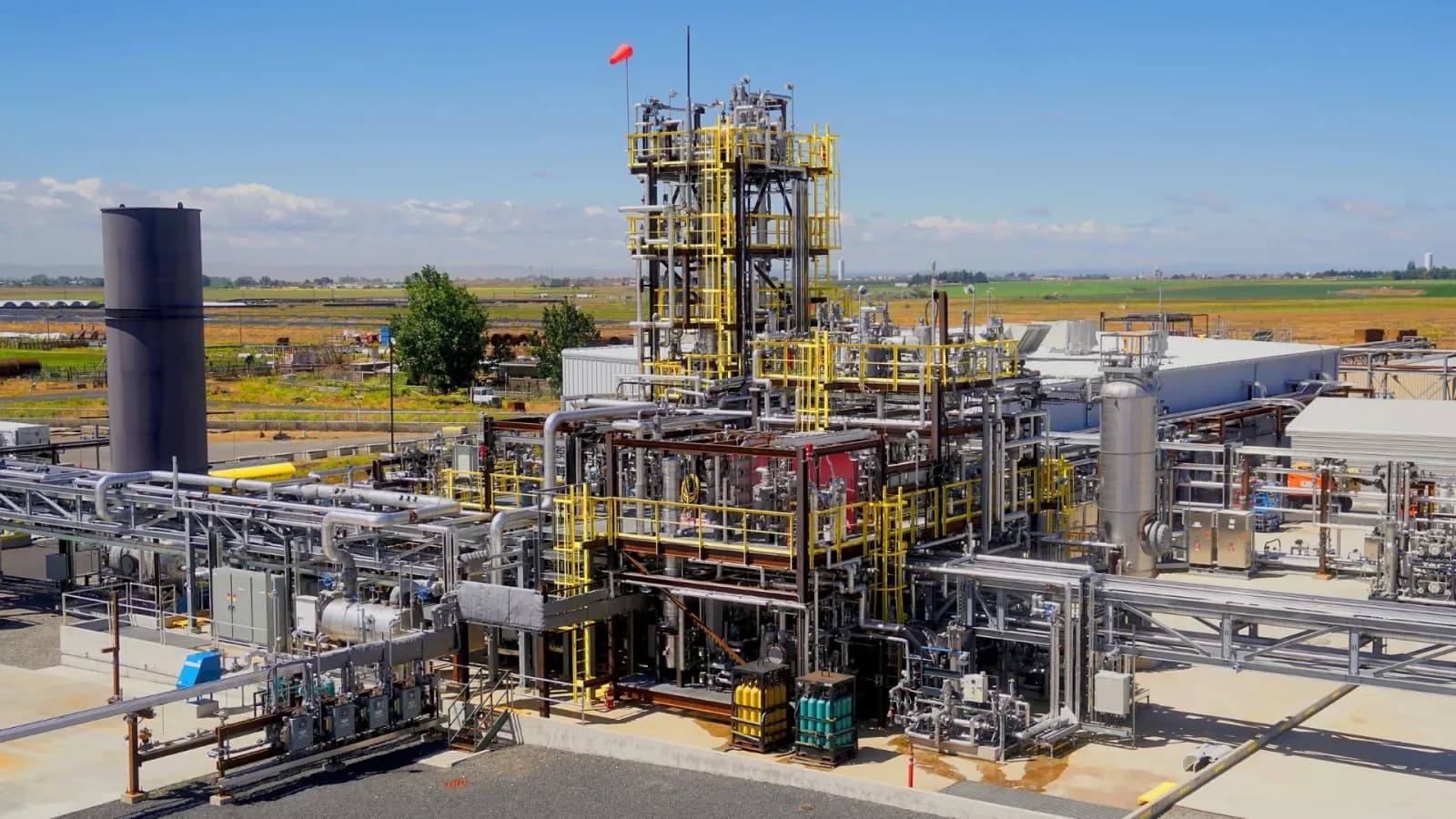 Amerikas erste CO₂-zu-Kerosin-Anlage geht live