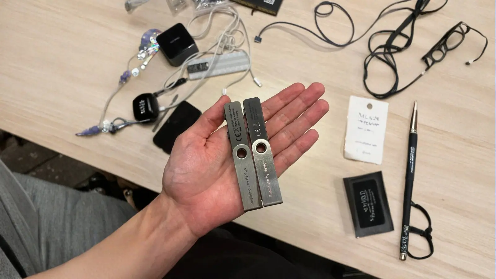 Fälschungs-Hardware-Wallets auf chinesischen Marktplätzen stehlen Krypto-Seeds und PINs