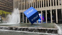 Intel stock jumps 28%, setting a record, after it posts strong Q1 with rising forecasts — Intel says yields are improving faster than expected with new nodes
