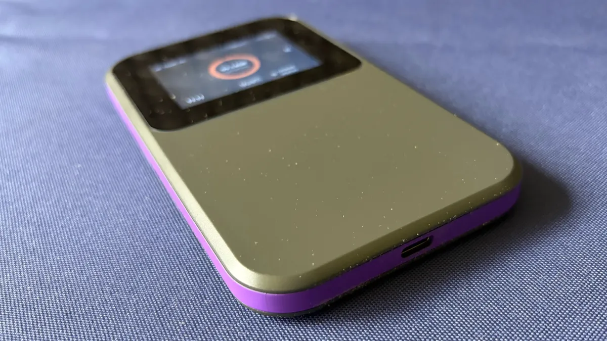 Travlfi JourneyGo 5G mobile hotspot review – Affordably priced, but lacking in performance and features