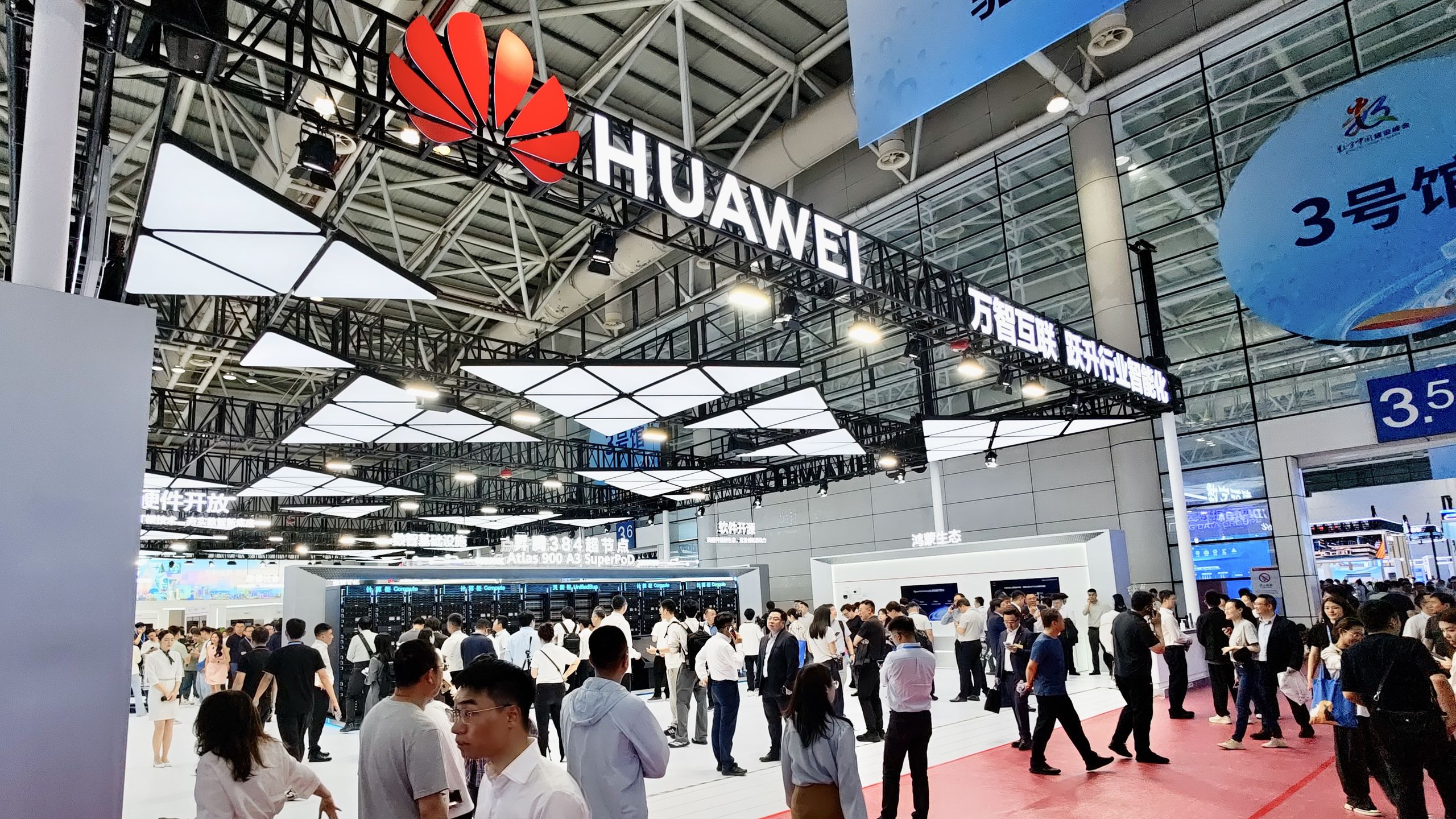 Chinesische Universität entwickelt 3D-Chip-Design-Tool für Huaweis LogicFolding-Architektur: Höhere Leistung und verbesserte Wärmeableitung