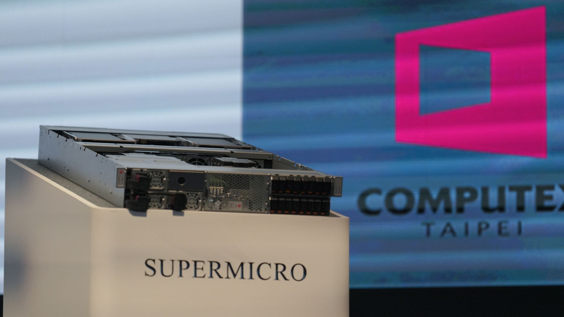 Supermicro unterstützt Taiwan bei Server-Smuggling-Aufklärung: Drei Festnahmen nach Zusammenarbeit mit den USA