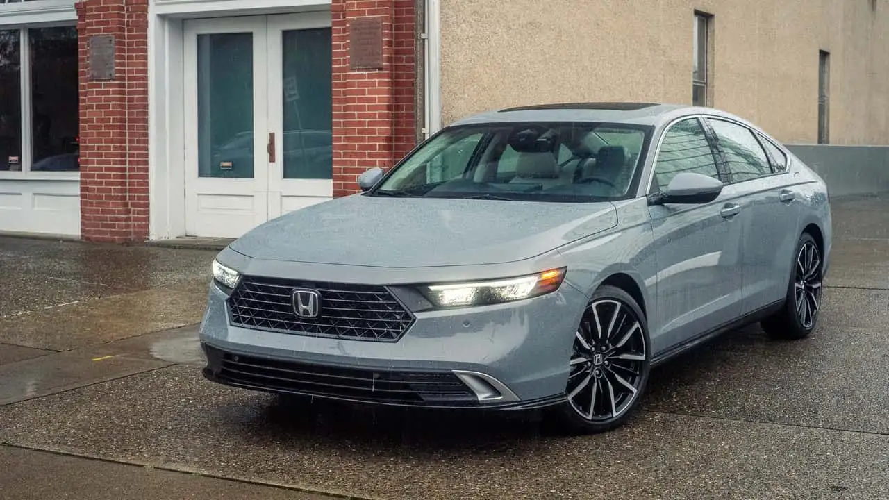 Honda Will Keep Its Core Models Around Even Longer