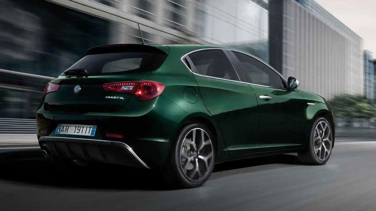 Alfa Romeo Is Making A New Hatchback With Gas Engines