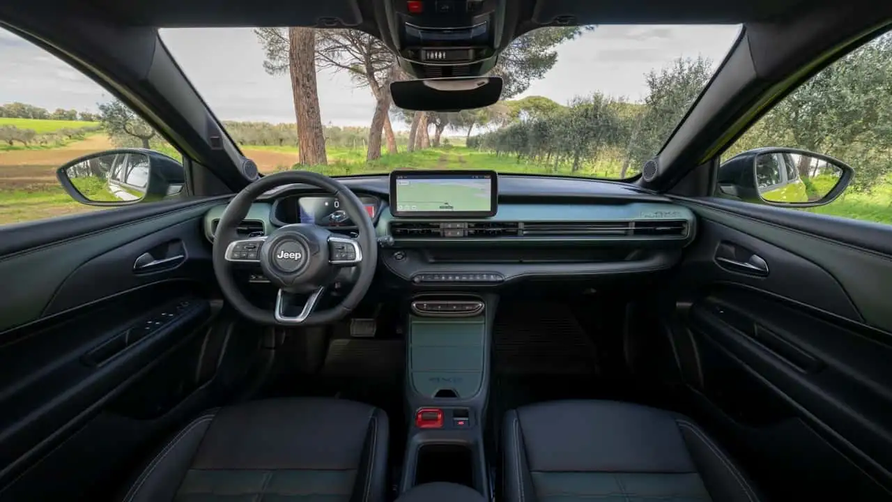 Jeep Avenger 2027: Neuer Benzinmotor, manuelles Getriebe bleibt erhalten