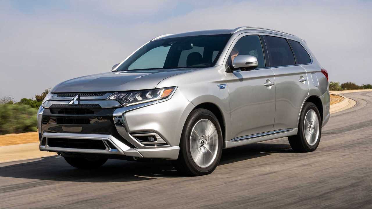 Mitsubishi ruft 108.000 SUVs wegen Problemen mit der Heckklappe zurück