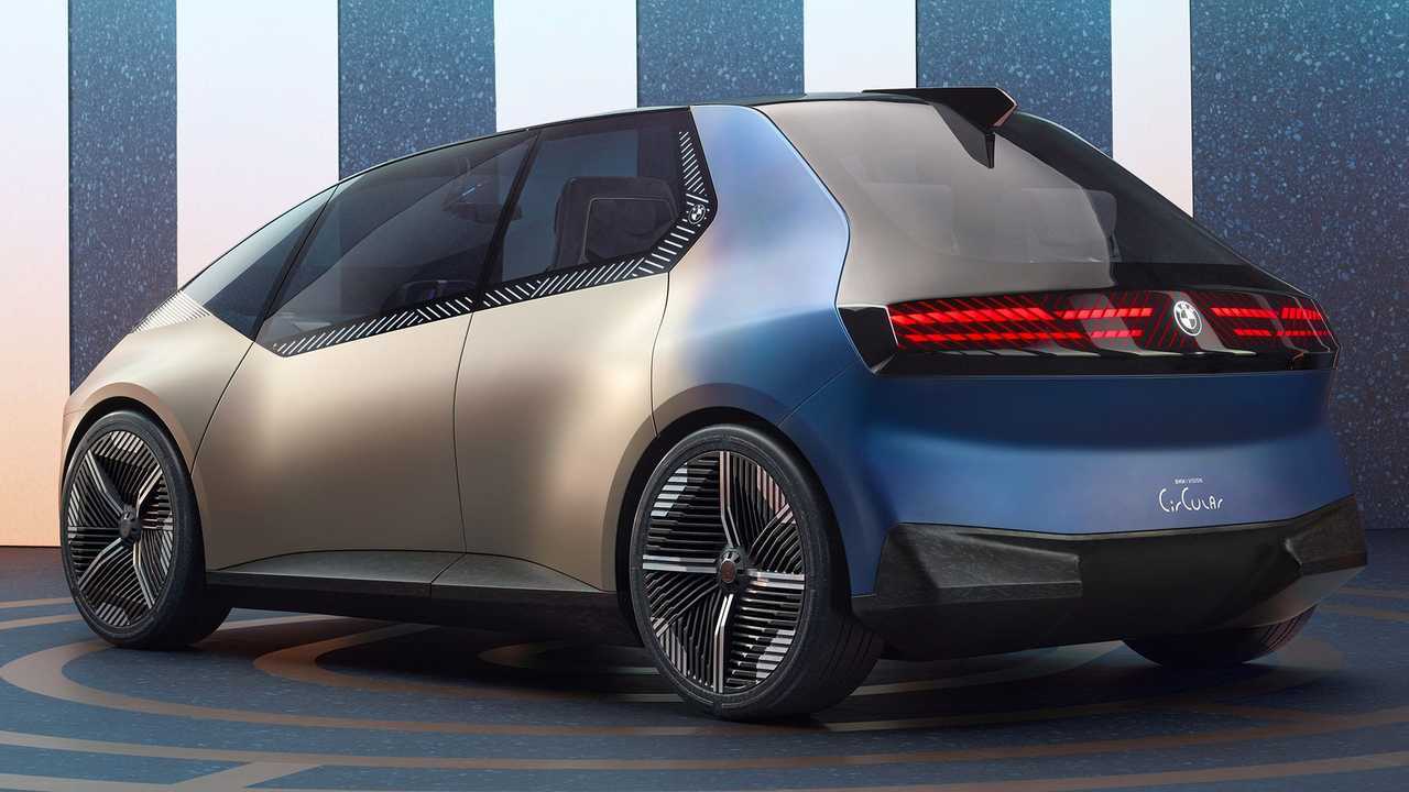 BMW’s Smallest Car Will Be Rear-Wheel Drive Again