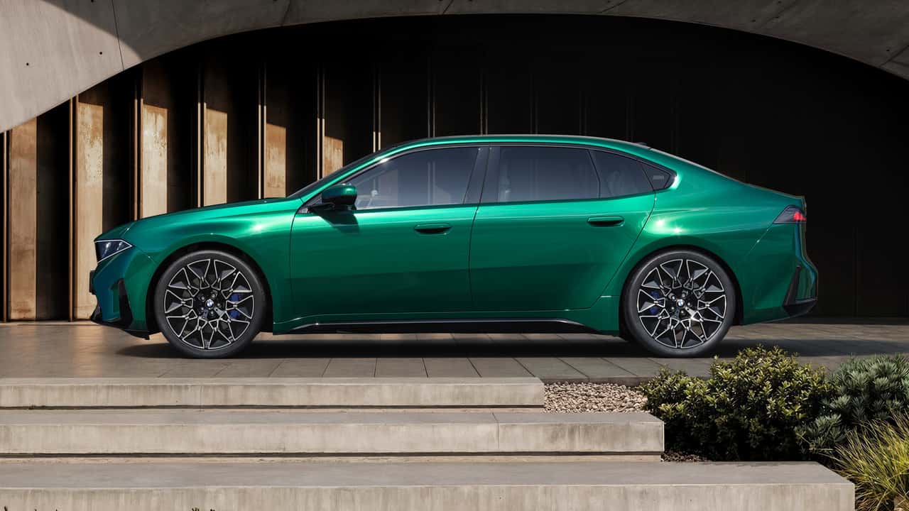 China's New BMW i3 Might Leave You Green With Envy