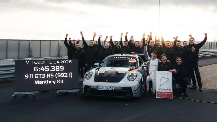 Watch: The Corvette ZR1X Shatters More Lap Records