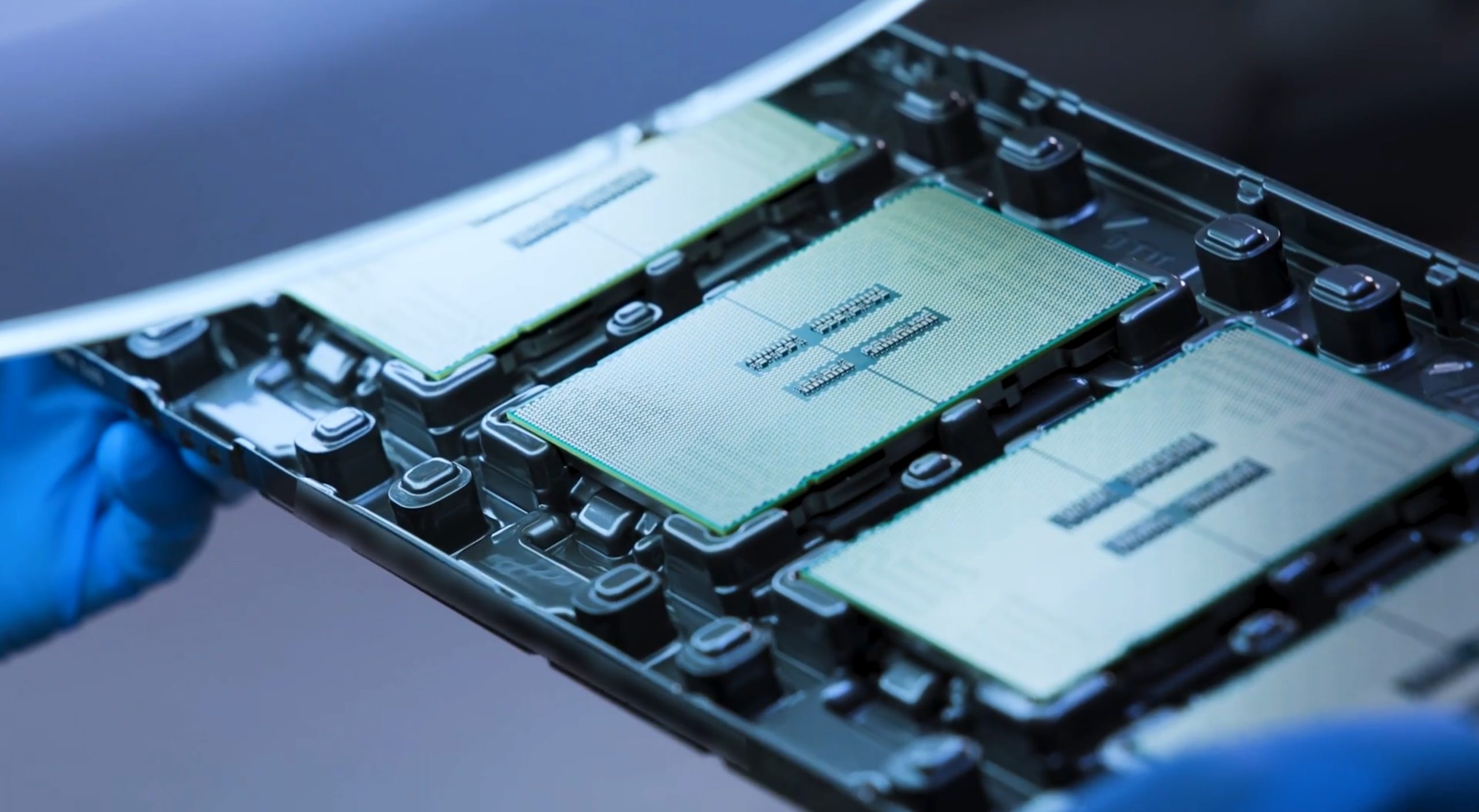 Agentic KI treibt CPUs zu 400 GB Speicher, mehr als heute, an, während der DRAM-Mangel auf 2027 zusteuert