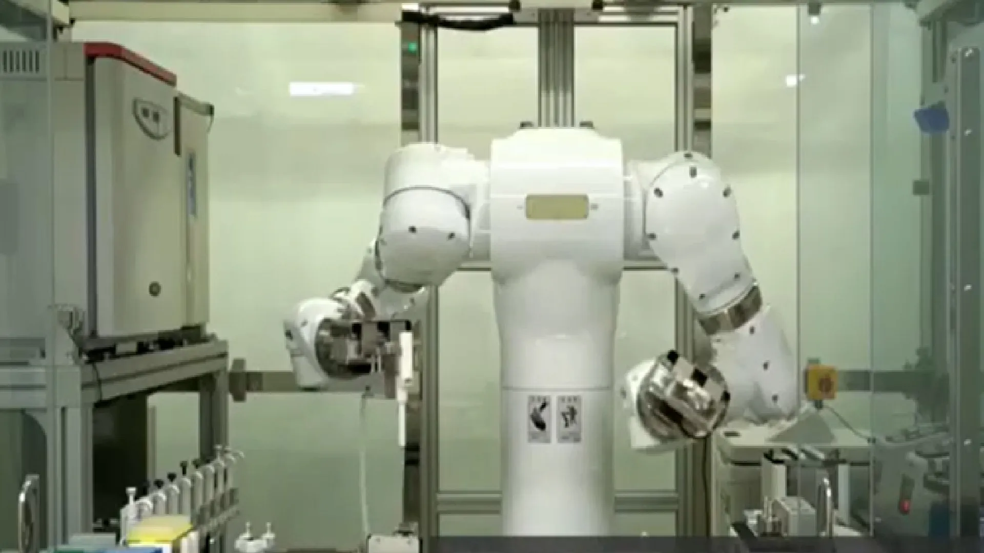 US-Roboter-Team reinigt und macht Bett in unter zwei Minuten