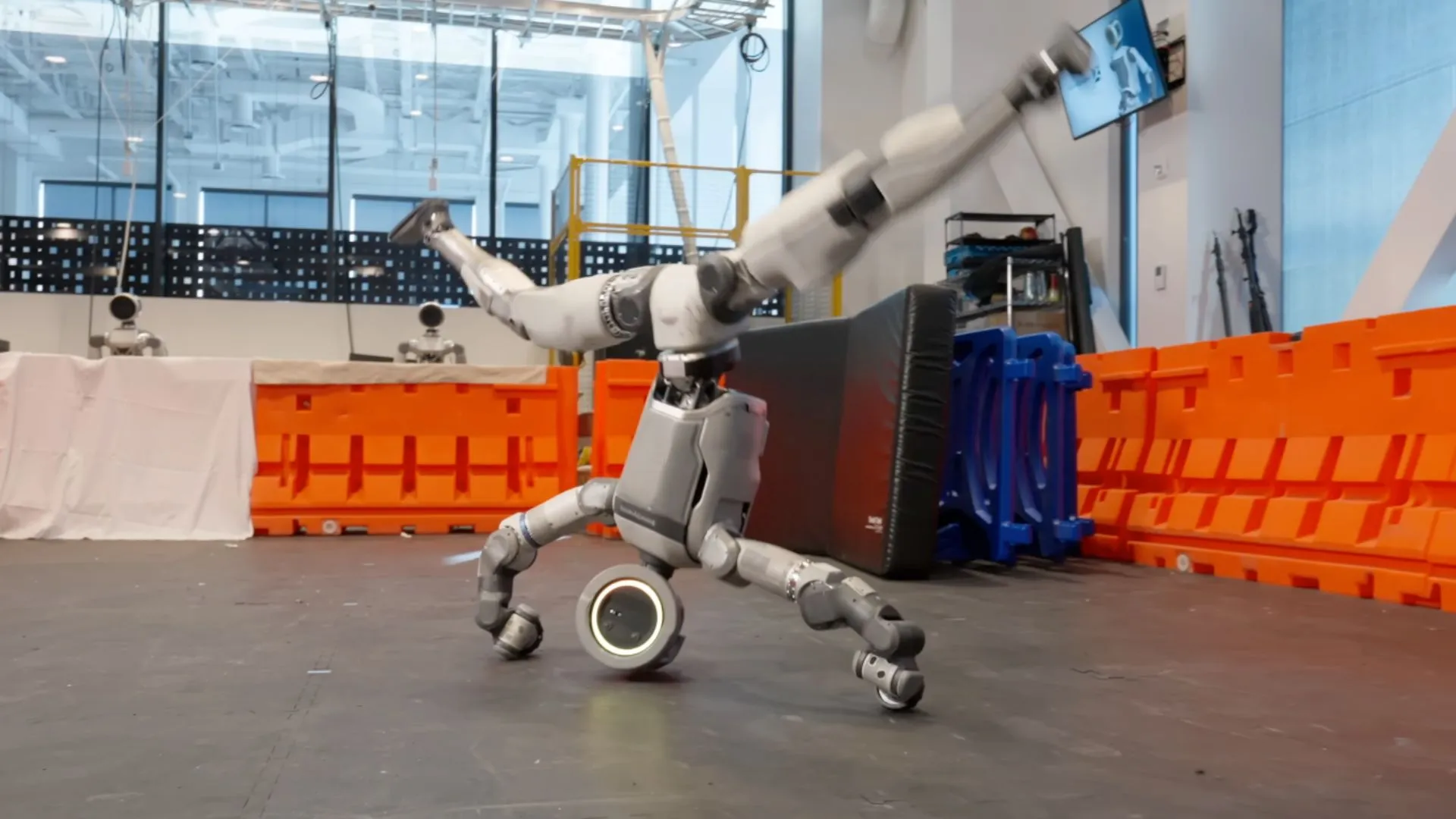 Turkey's first humanoid robot takes seat at municipal council meeting