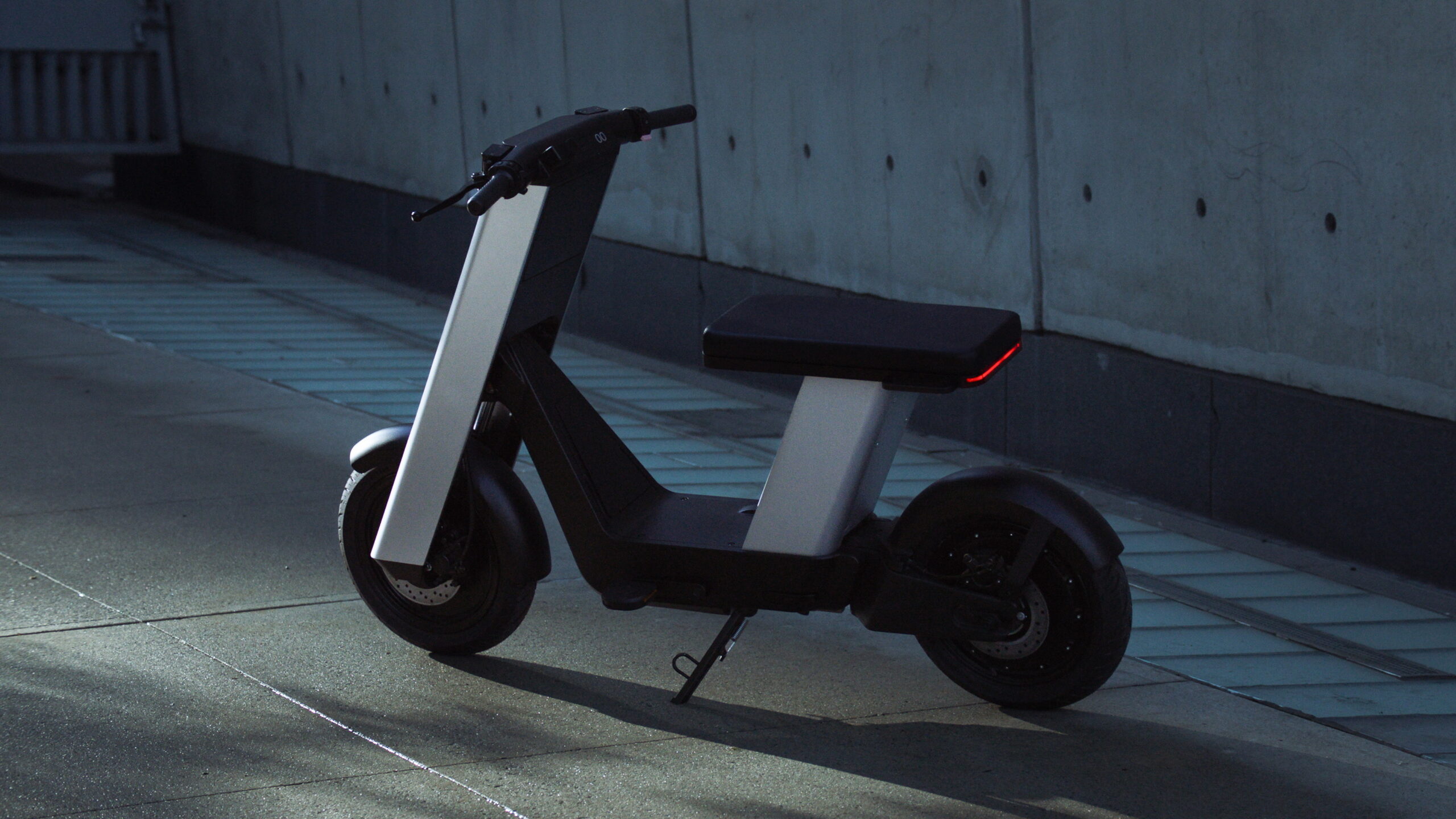Infinite Machine Olto will Ihr Auto durch ein kleines elektrisches Moped ersetzen | Carscoops