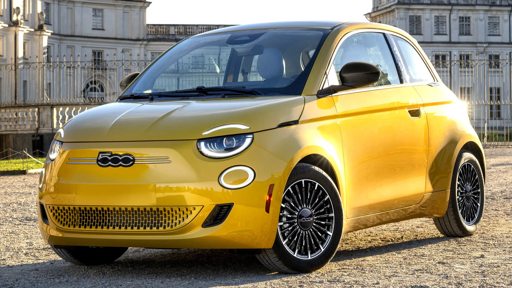 Händler können den 500e nicht bei 15.000 Dollar Rabatt verkaufen. Fiat reagiert mit einer Preiserhöhung von 5.200 Dollar | Carscoops