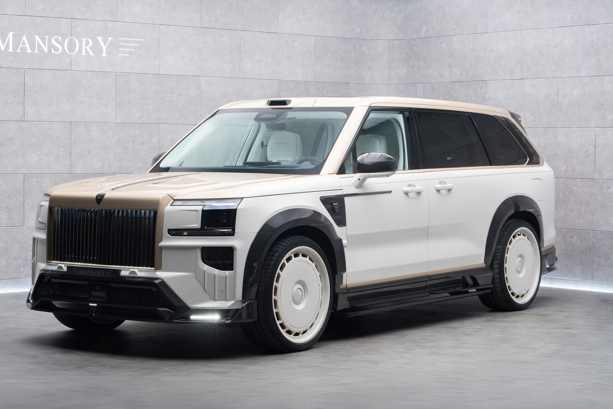 Chinas Antwort auf den Rolls-Royce Cullinan wirkt elegant, Mansory hat das verbessert | Carscoops