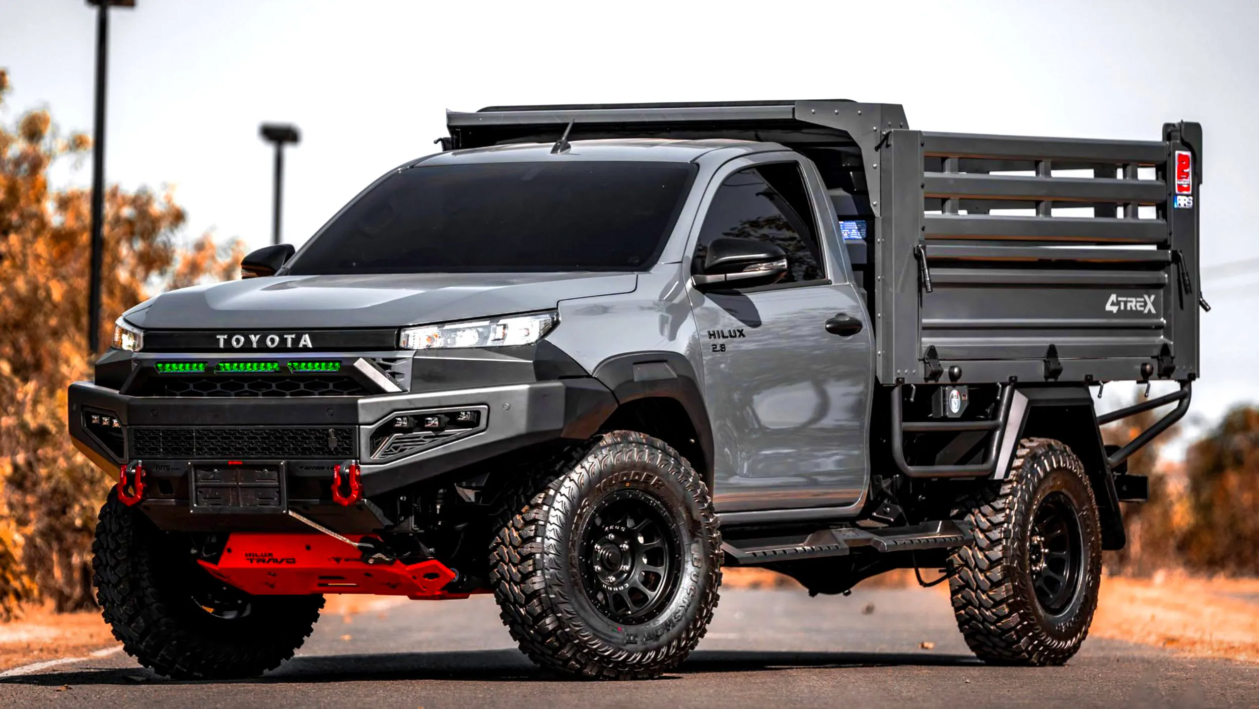 Toyotas Hilux wird zu einem selbstladenden Kipper mit einer Traglast von 11.000 Pfund