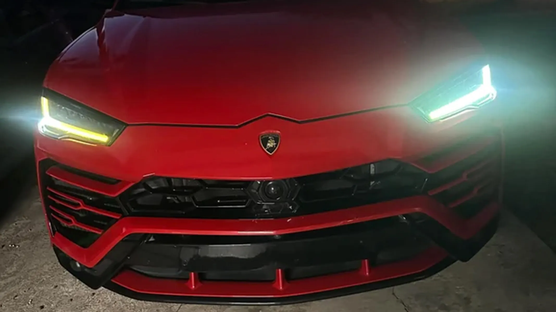 Ein 5.000-Dollar-Lamborghini-Scheinwerfer wurde repariert. Der andere ist nur freigelegt worden | Carscoops