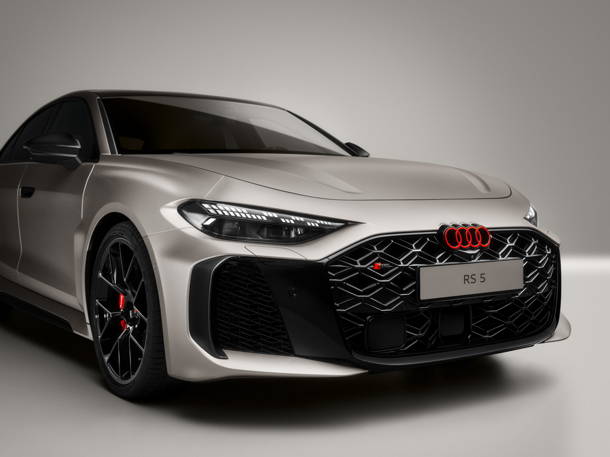 Audis neuer Plug-In-Hybrid RS Performance Wagen kommt nach Miami – der F1 Hot-Lap RS 5