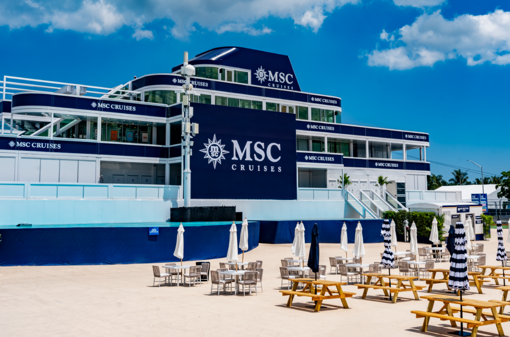 Ein Blick hinter die Kulissen der 90.000-Dollar-Superyacht-Suite beim Miami Grand Prix 2026