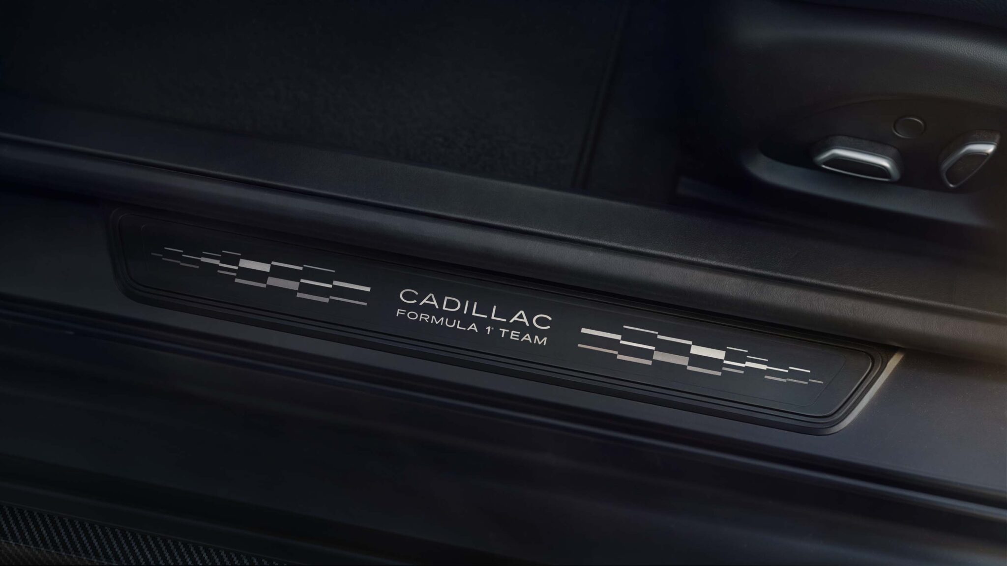Cadillac feiert Debüt in Miami mit 26 rein manuell betriebenen Blackwings – die bisher leistungsstärksten je gebauten