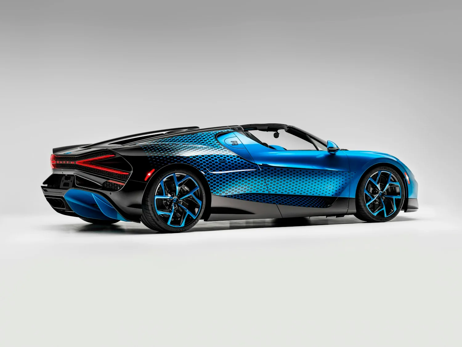Bugattis neuer W16 Mistral Fly Bug verbirgt ein Detail, das die Marke seit über einem Jahrhundert nicht versucht hat