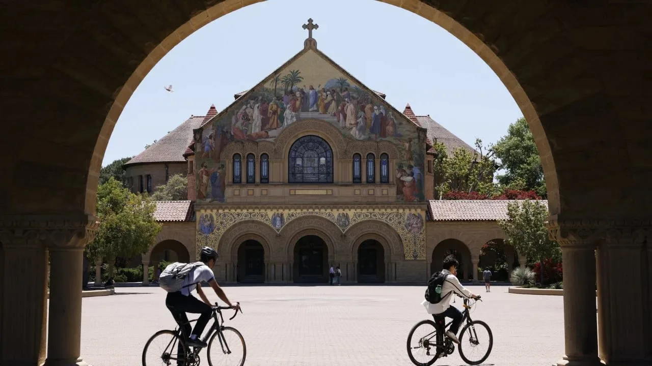 Stanford-Universität stellt KI-Tool für biomedizinische Forschung vor