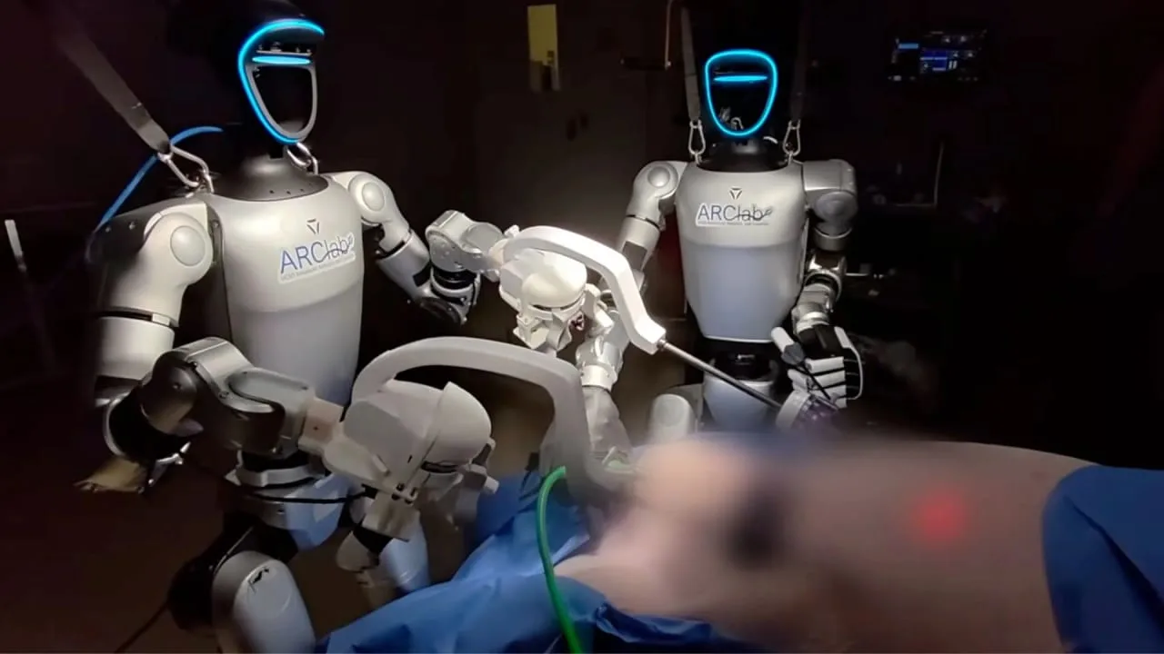 Ferngesteuerte humanoide Roboter erfolgreich erste Operationen durchgeführt