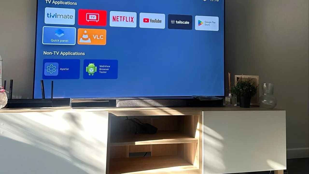 Android-TV-Reinigung und Beschleunigung durch KI-Agenten