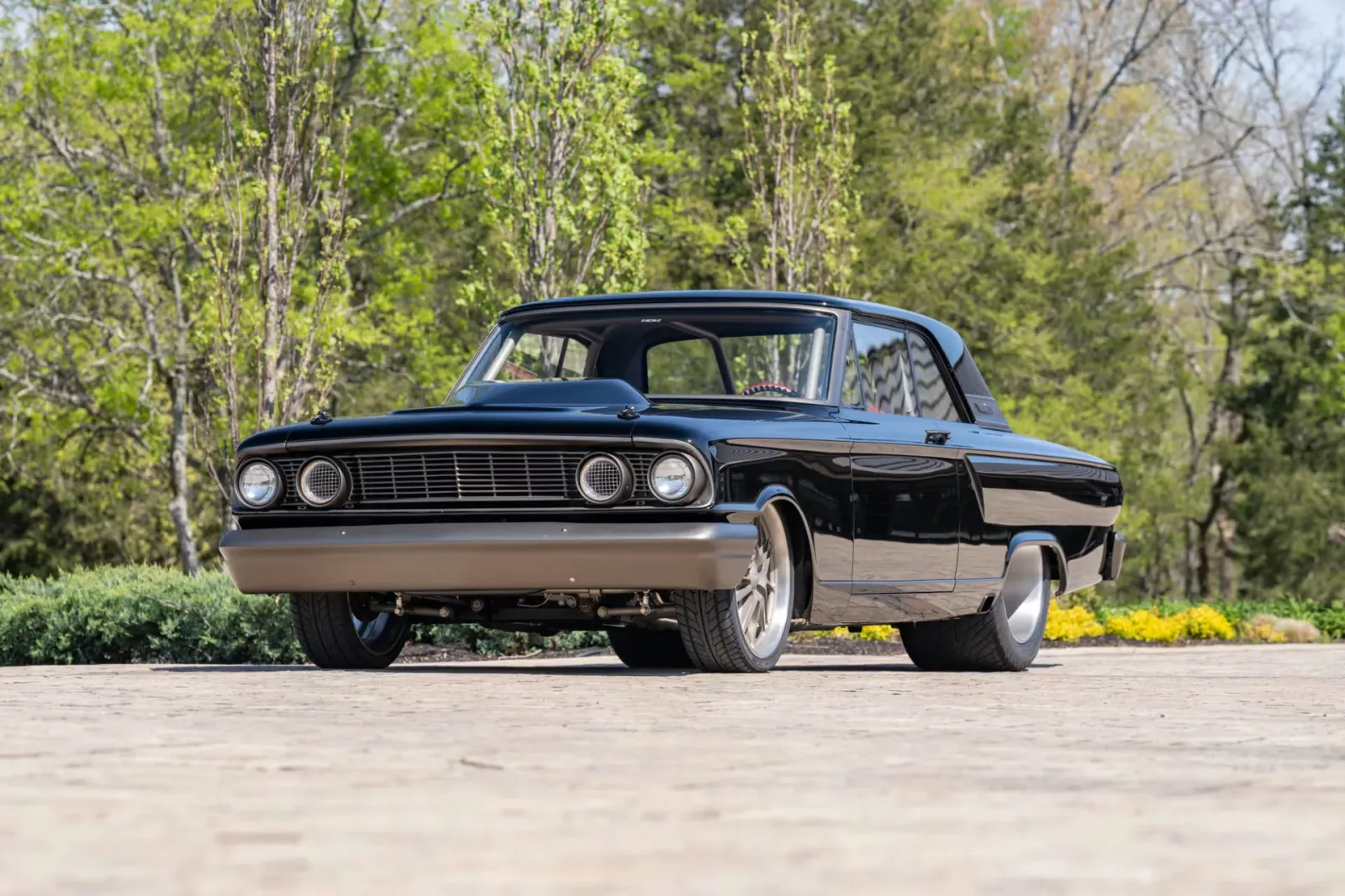 9-Liter-V8 im 1964er Fairlane: Verdrängung bleibt unersetzlich, so Carscoops