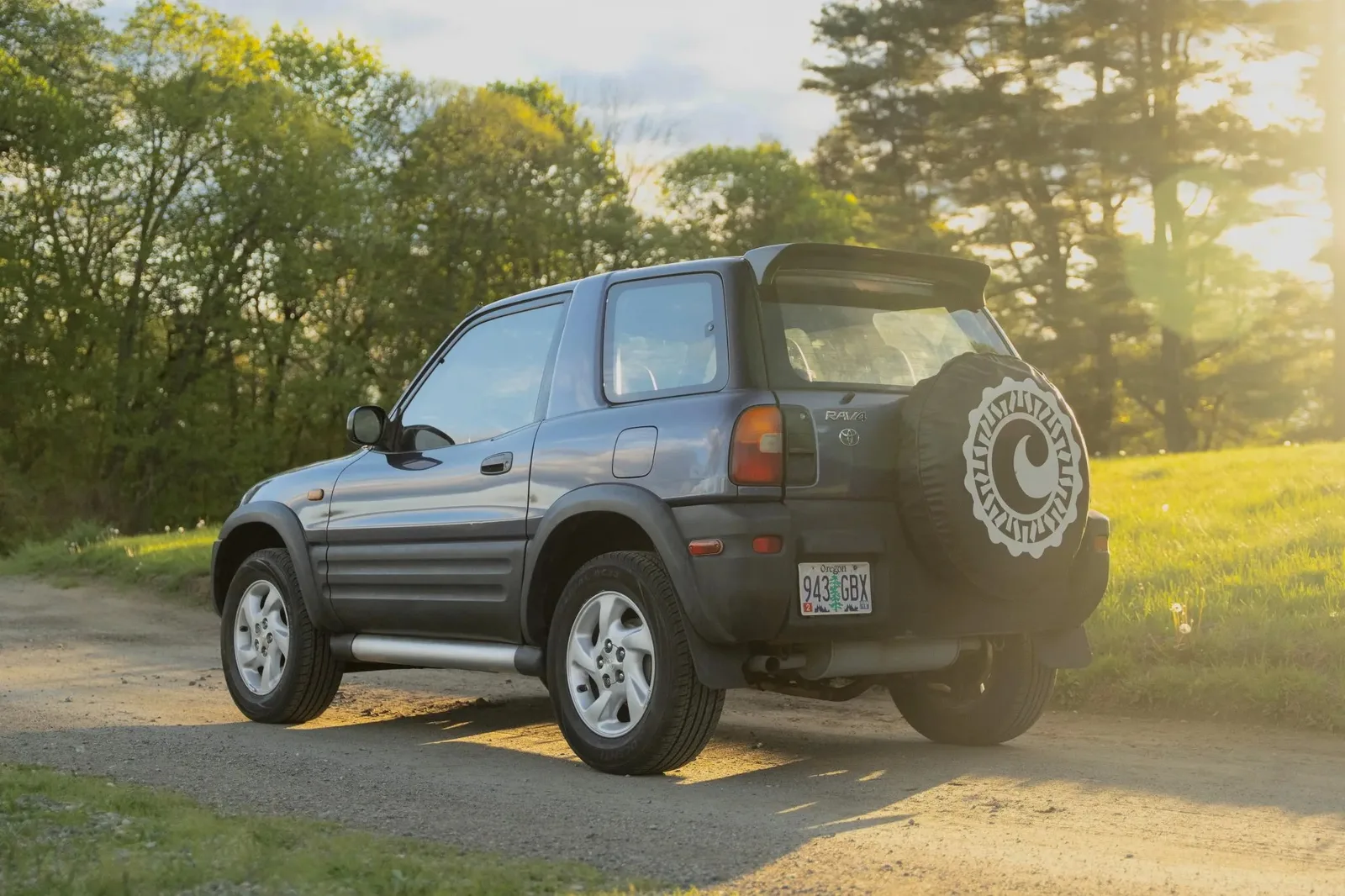 This Three-Pedal Toyota RAV4 Is A Reminder Of Everything The New One Gave Up | Carscoops
