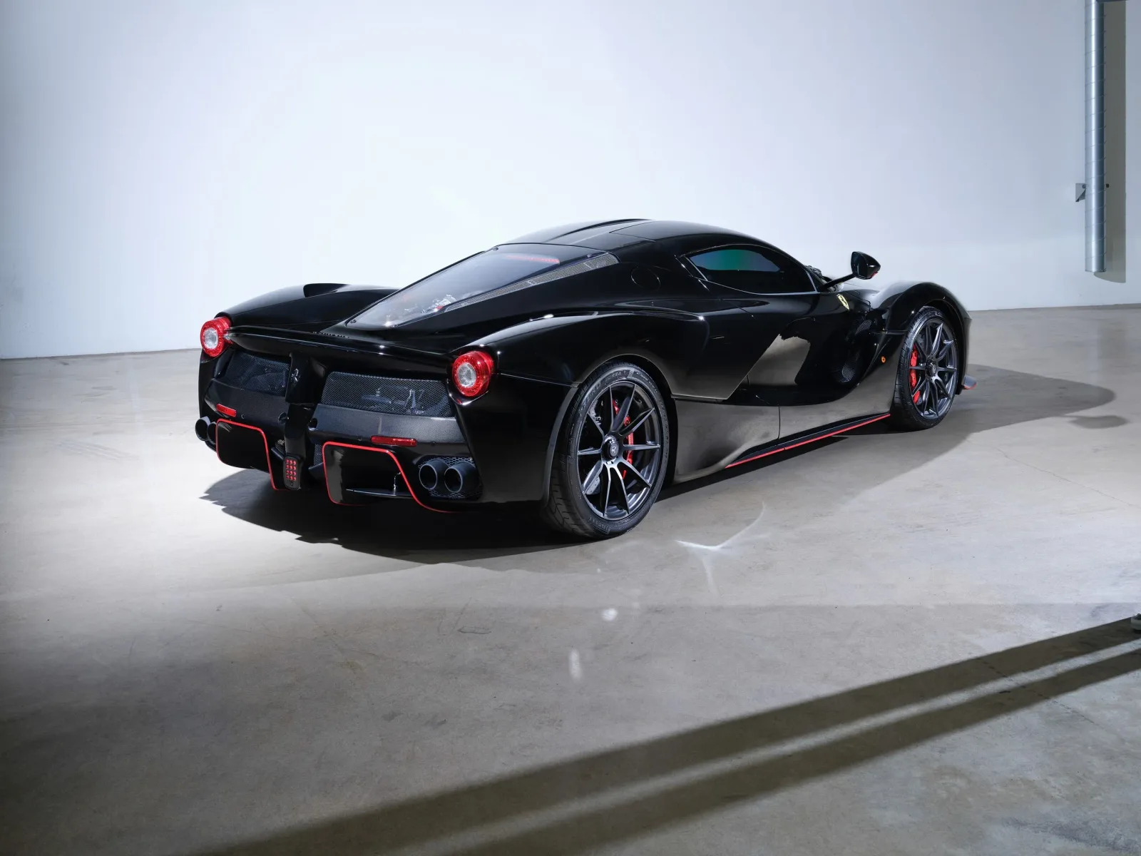 Jay Kay's LaFerrari verkauft sich für 5,8 Millionen Dollar – Felipe Massas Modell könnte diesen Preis überbieten