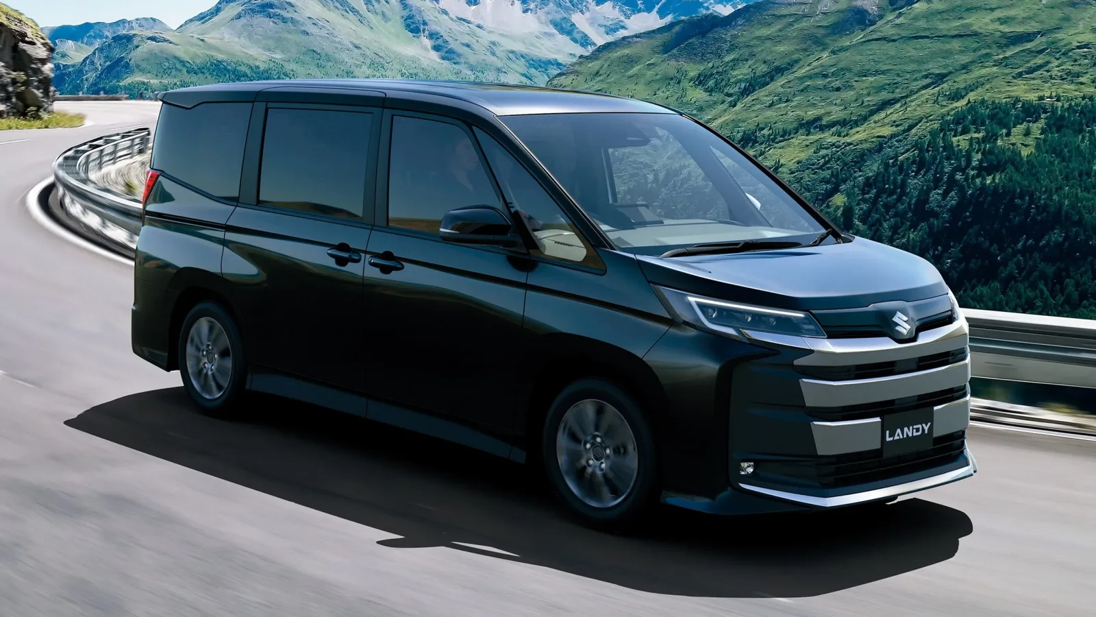 Suzuki erweitert Minivan auf acht Sitzplätze und vergrößert Kühlergrill für zwölf Personen