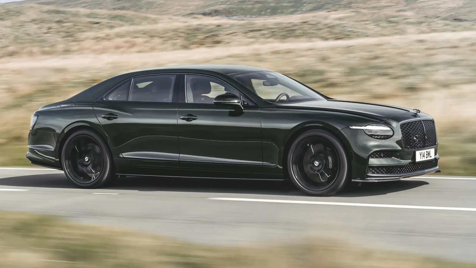 Bentley bricht seit 1962 gepflegtes Design-Tradition beim neuen Flying Spur
