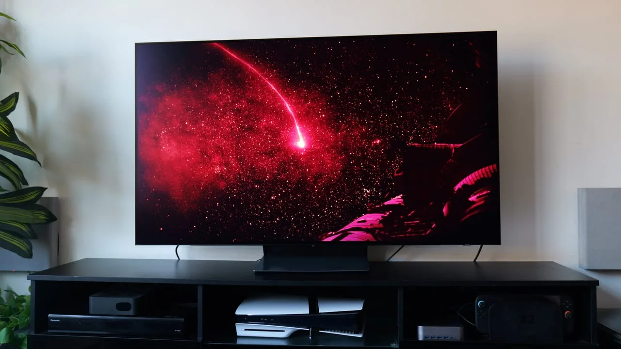 Samsung S90H OLED-TV-Test: Mattes Display und 165-Hz-Spieler-Leistung