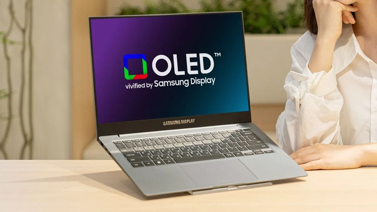 Samsung startet die Produktion neuer VESA DisplayHDR True Black 1400 Laptop-Displays