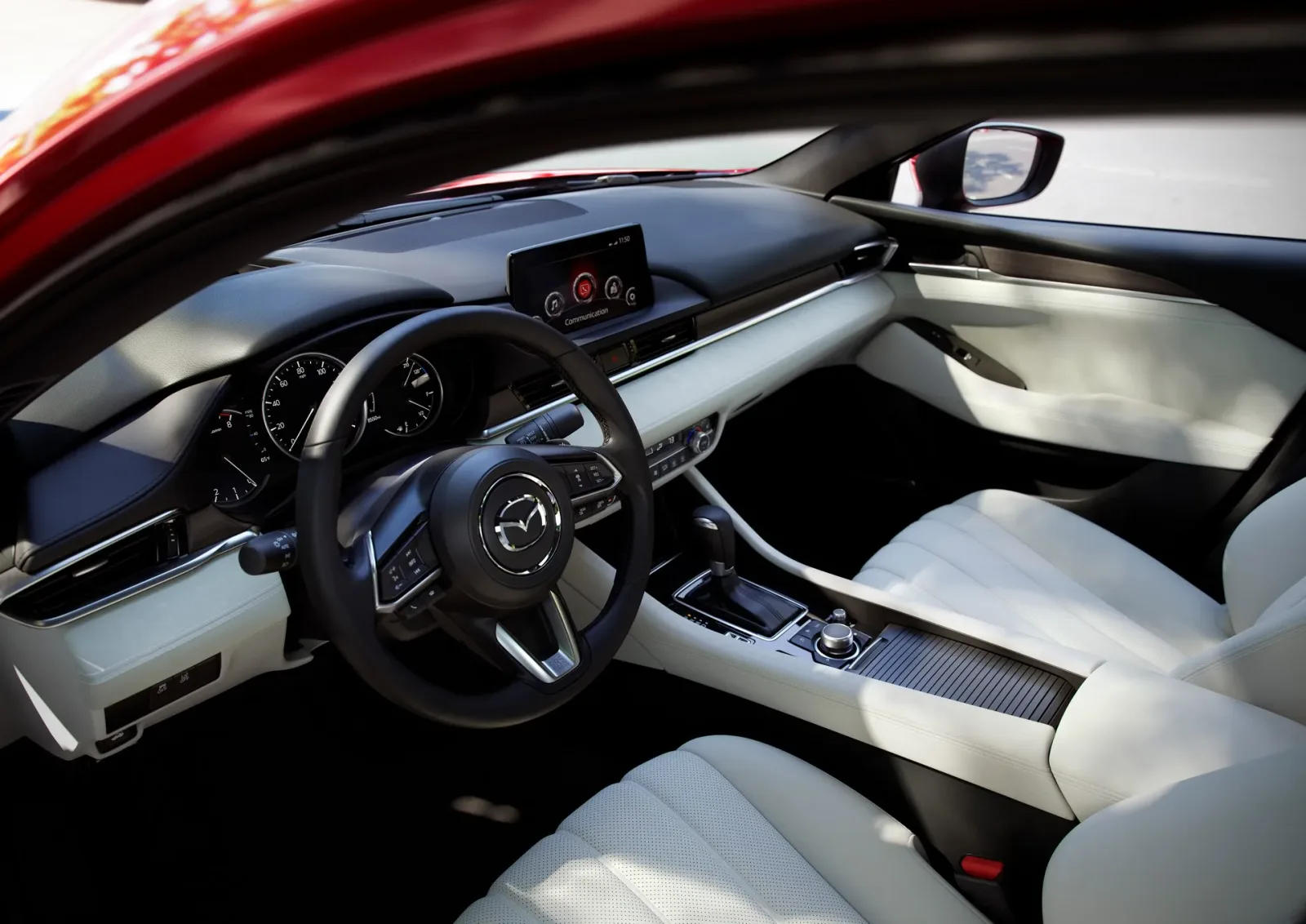 Mazda-Heizsitze entzünden Autos: Besitzer zahlen Händlern 650 Dollar, um Defekt zu stoppen