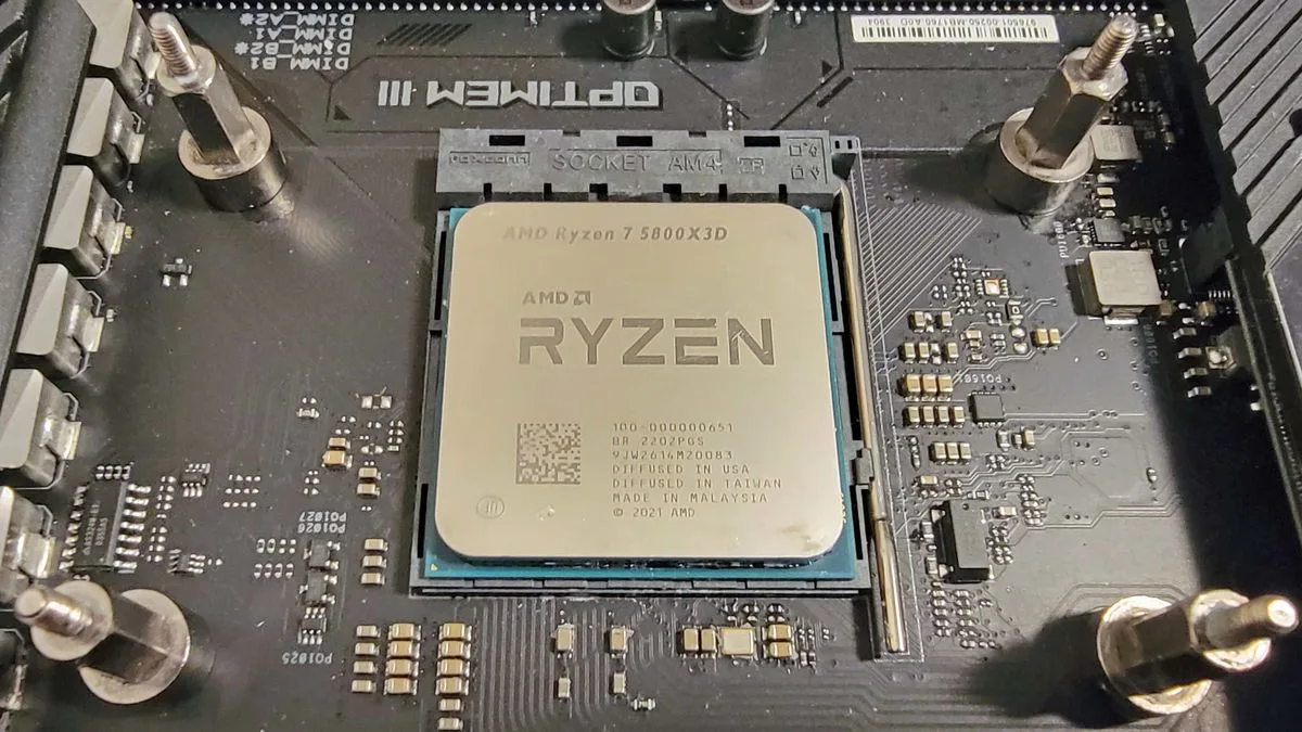 AMD Ryzen 7 5800 ×3D: Für die 10-Jahres-Edition komplett neu entwickelt