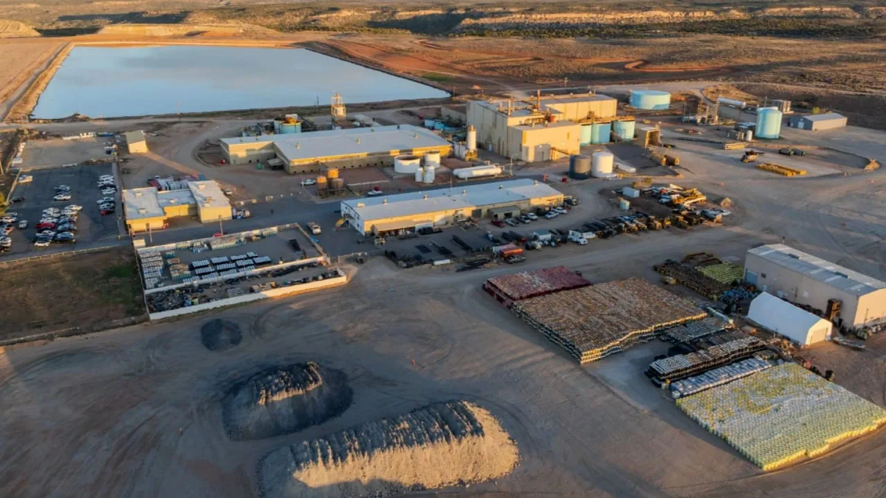 US-amerikanischer Konzern startet 104-Millionen-Dollar-Investition in White Mesa zur Förderung seltener Erden