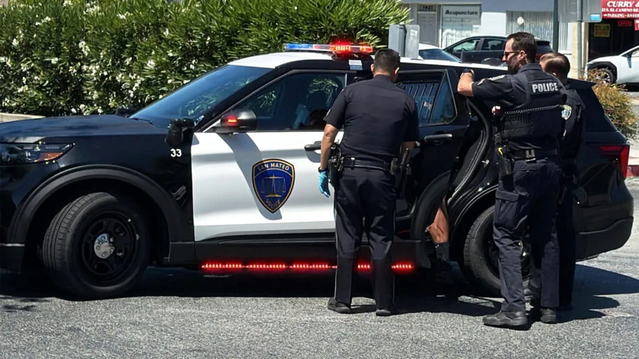 Autonomer Taxisystem meldet unruhige Fahrgäste an die Polizei