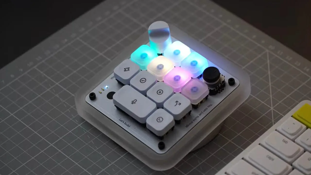 OpenAI stellt erste Hardware vor: Codex Micro-Tastatur speziell für Entwickler
