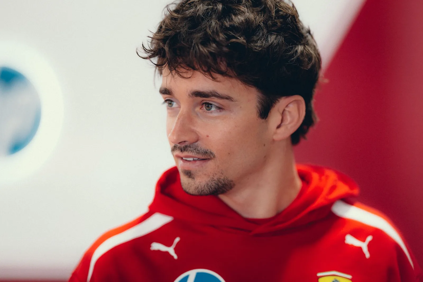 Charles Leclerc entschuldigt sich für „zu harsche“ Funknachricht an Kimi Antonelli nach einem angespannten Sprint-Rennen in Miami