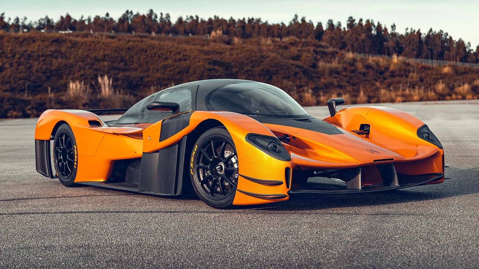 Neuer Superwagen mit leistungsstarkem Ford-Motor