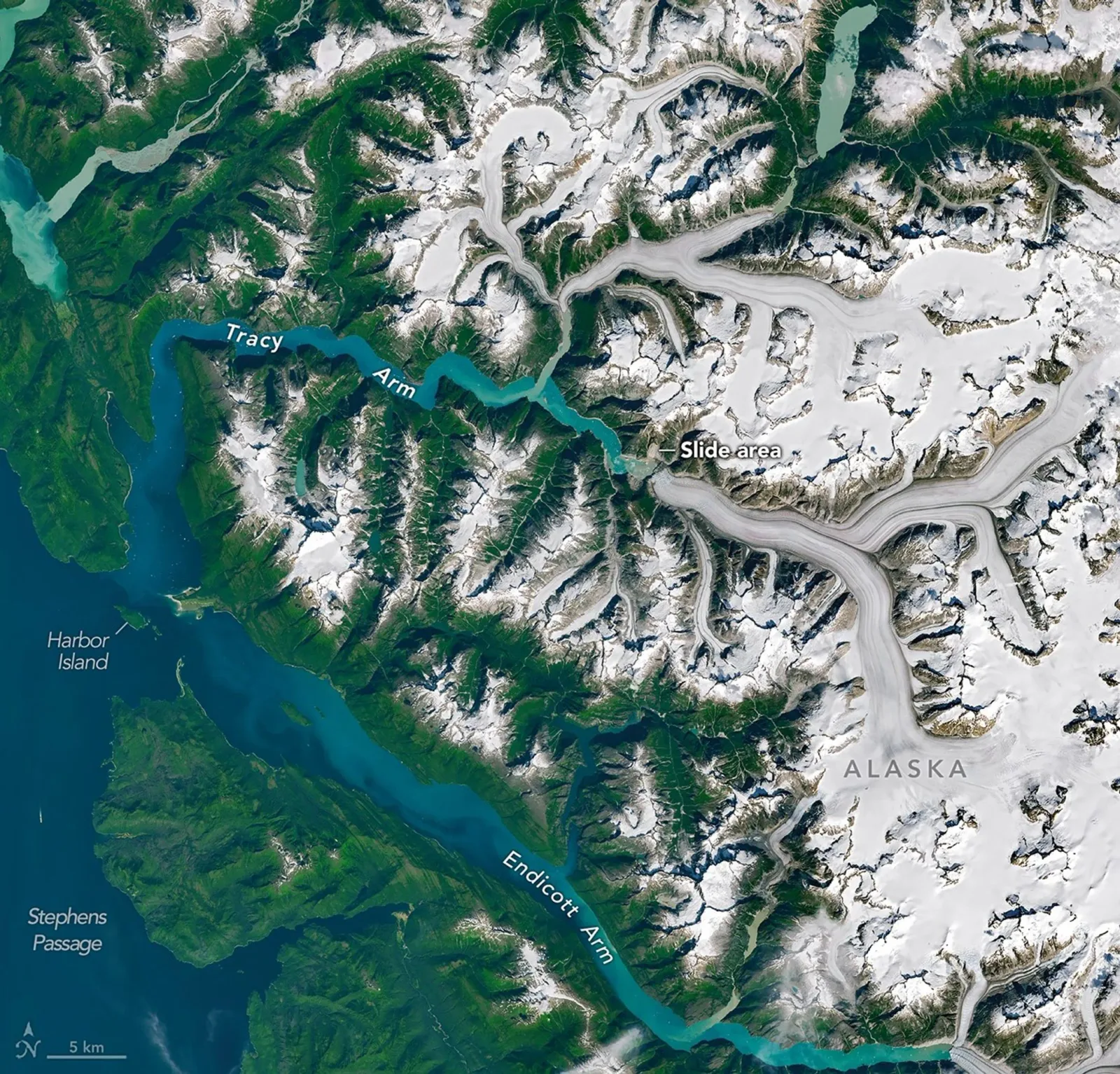1.500-Fuß-Wellen und riesiger Erdrutsch formen Alaskas Tracy-Arm-Fjord neu