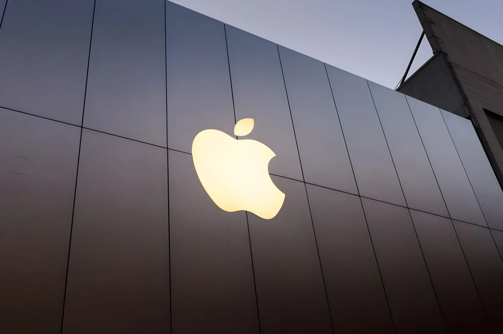 Apple sichert heimlich LPDDR5-Bestände und friert iPhone-Preise ein, was chinesische Hersteller zu einem Rückzug ihrer Top-Flaggschiffe zwingt