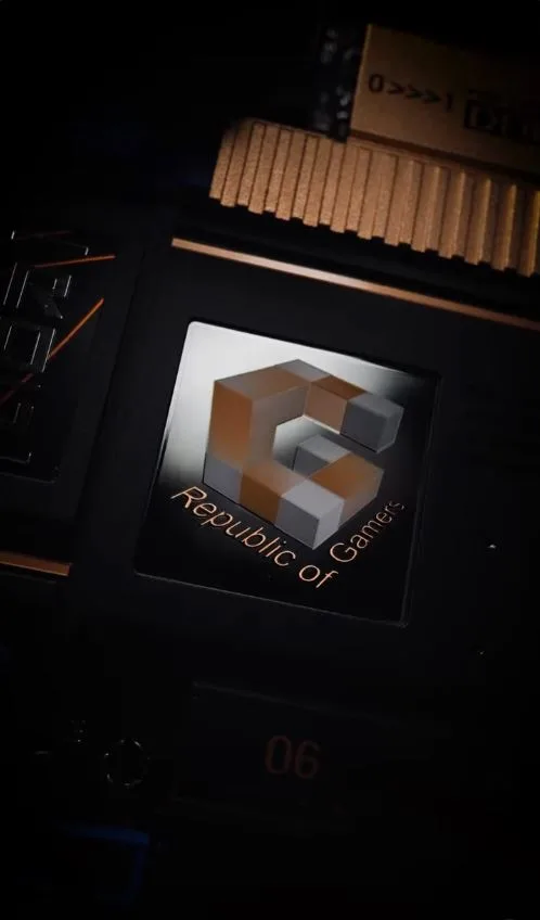 ASUS feiert 20. Jahrestag: Legendarer ROG Crosshair-Kühler aus 2006 kehrt für neue Mainboard-Generation zurück
