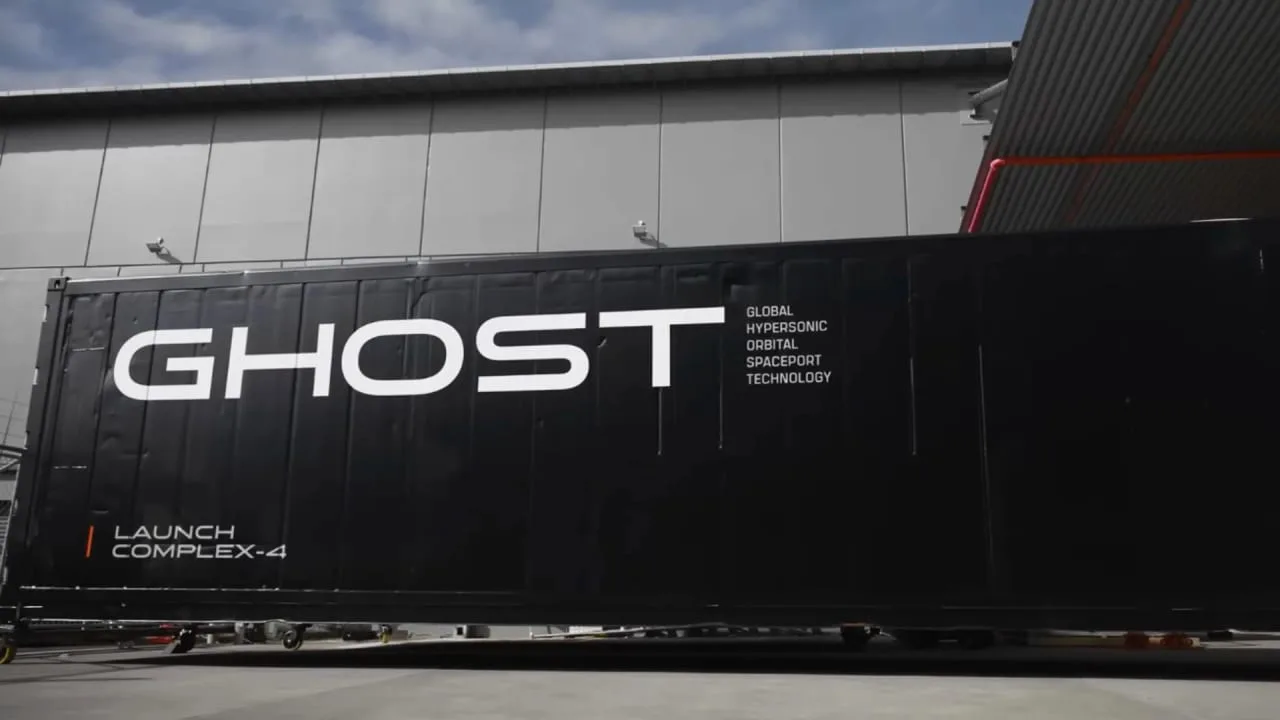 Rocket Lab stellt den mobilen Raumhafen GHOST vor und verlagert seine Startinfrastruktur in Container.
