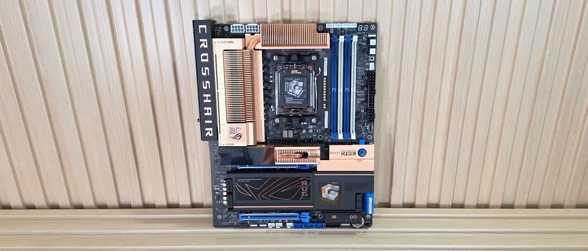 Asus ROG Crosshair 2006: 20 Jahre ROG im Test