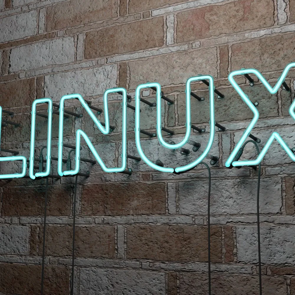 Linux bereitet sich auf den vollständigen Abbruch des veralteten x32-Hybridmodus vor: Bis 2027 soll die Funktion wegen geringer Nutzung abgeschafft werden.