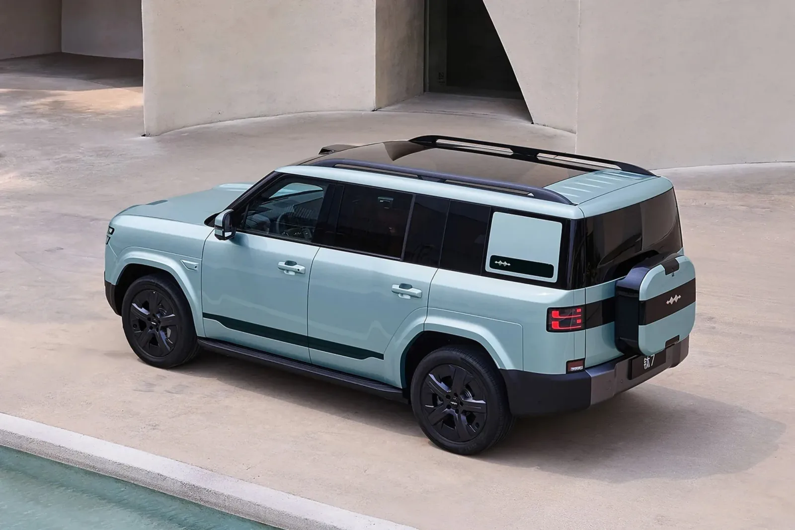 BYD Is Coming For Land Rover's Defender On Its Own Home Turf | Carscoops